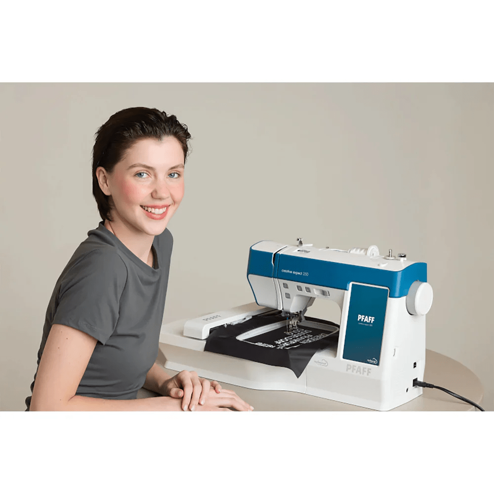 Pfaff Sewing & Embroidery Machines PFAFF® creative expect™ 350 Sewing & Embroidery Machine